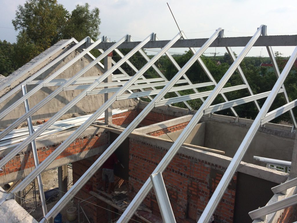 Hệ mái ngói xổ dọc